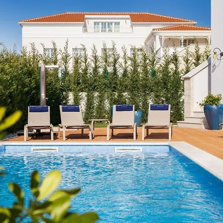 Luxury Giulia With A Pool Villa *
